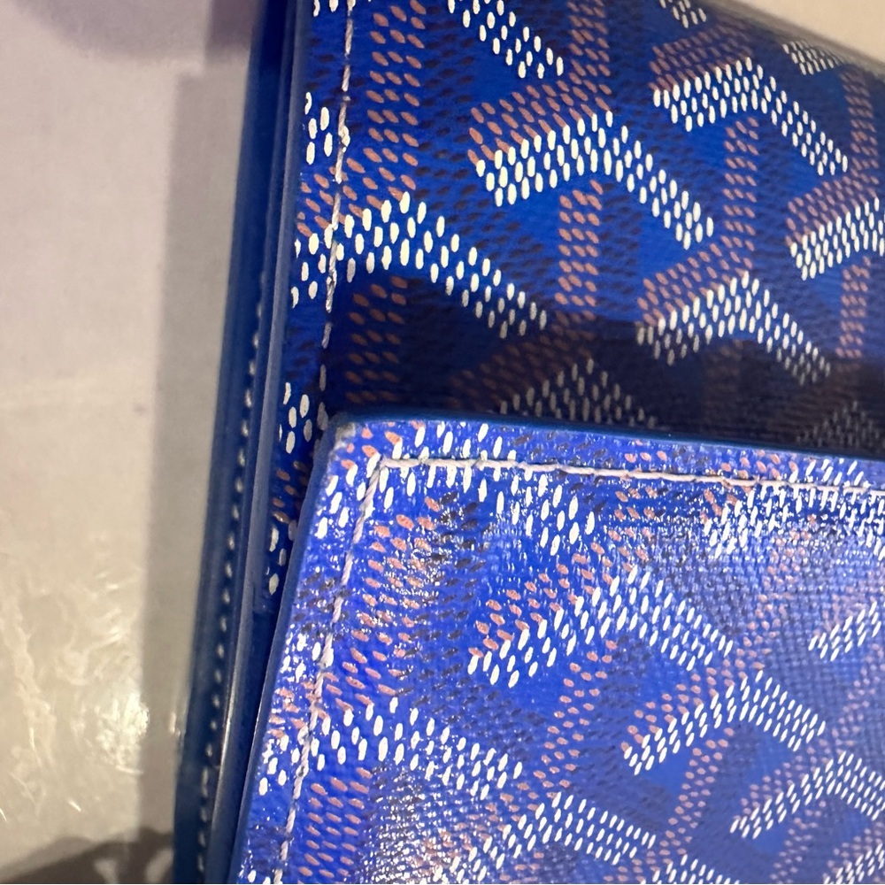 Goyard Blue Crossbody Wallet on Strap - Picture 4 of 16